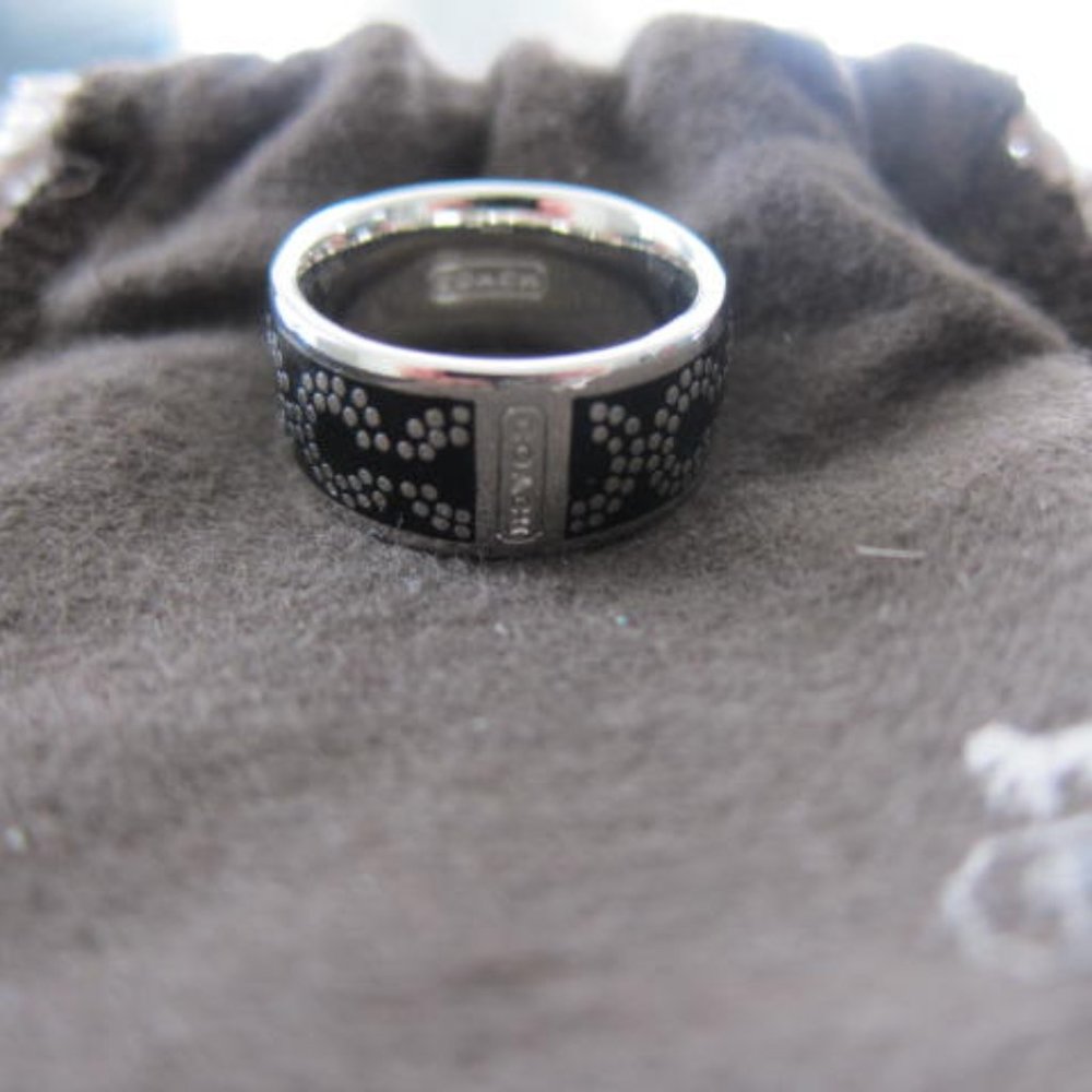 Authentic COACH Silver/Black chunky ring
